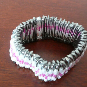 Vintage Beaded Safety Pin Bracelet Pink White Jewelry Accessories